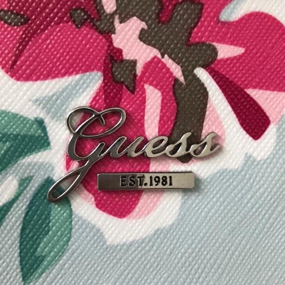 Guess Wristlet - Picture 2 of 3